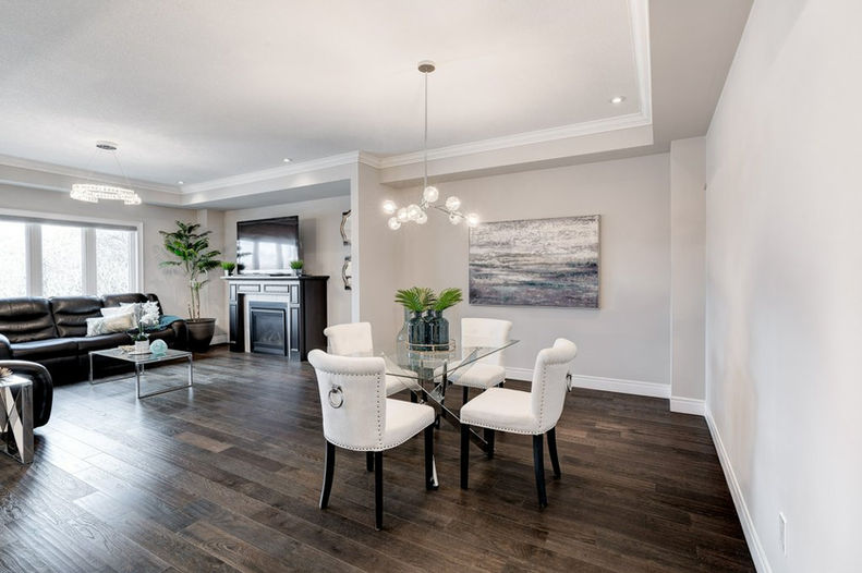 019-Main Floor-8_m.jpg