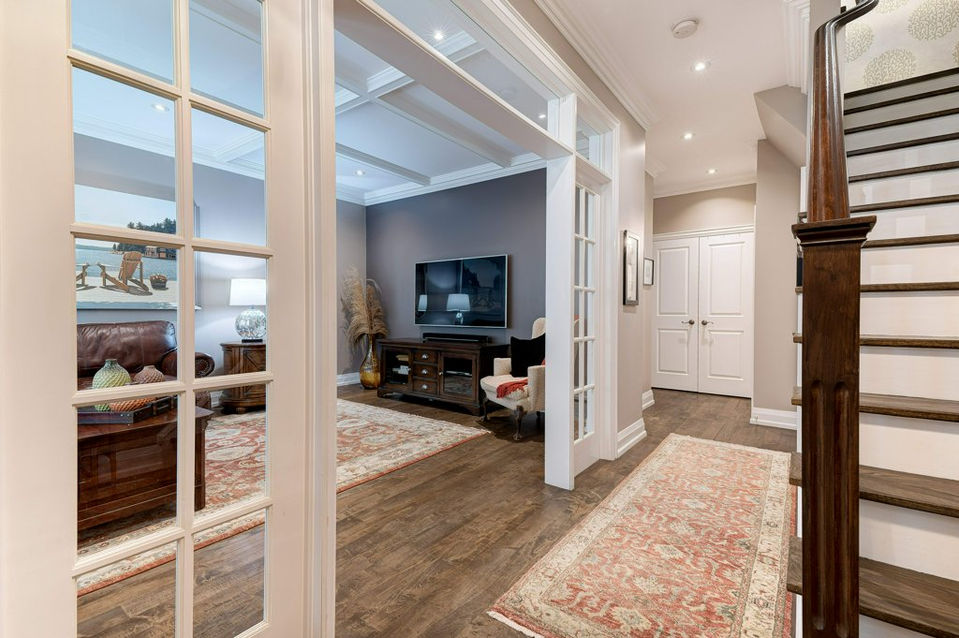 012-GROUND FLOOR DOWNTOWN BURLINGTON LUXURY NEW LISTING REMAX TOWNHOME MARIA STREET-5_m.jp