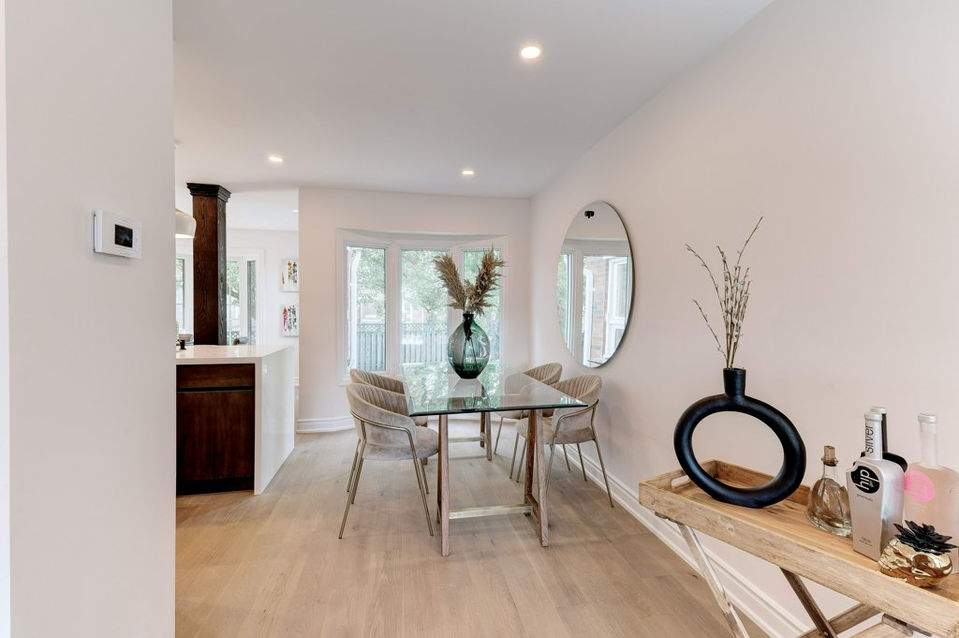 008-Main Floor-8_m.jpg