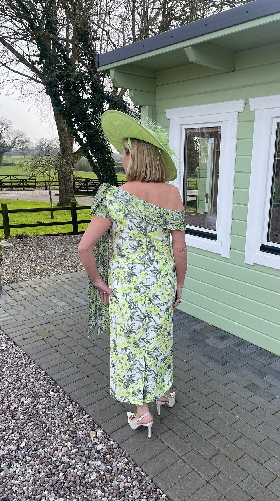 Thumbnail: Veromia Lime Off shoulder sparkle floral dress