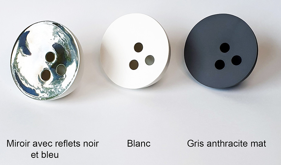 color range moire vase by benjamin ro