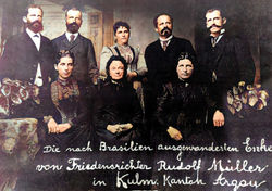 VERENA HEUBERGER MÜLLER COM OS FILHOS - 1882