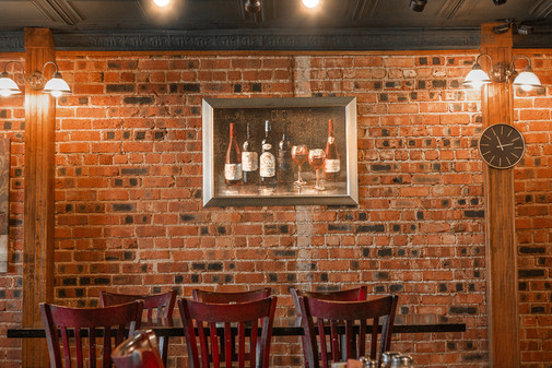 Inside Joes Italian Ristorante in Brady Texas