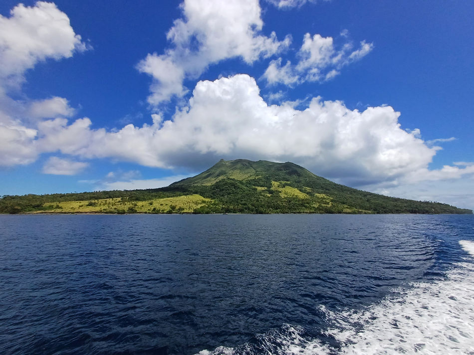 Volcan Ruang avant, 22 ans de sommeil