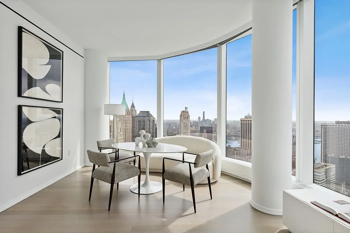 50 West St. Livingroom staged by QUADRA