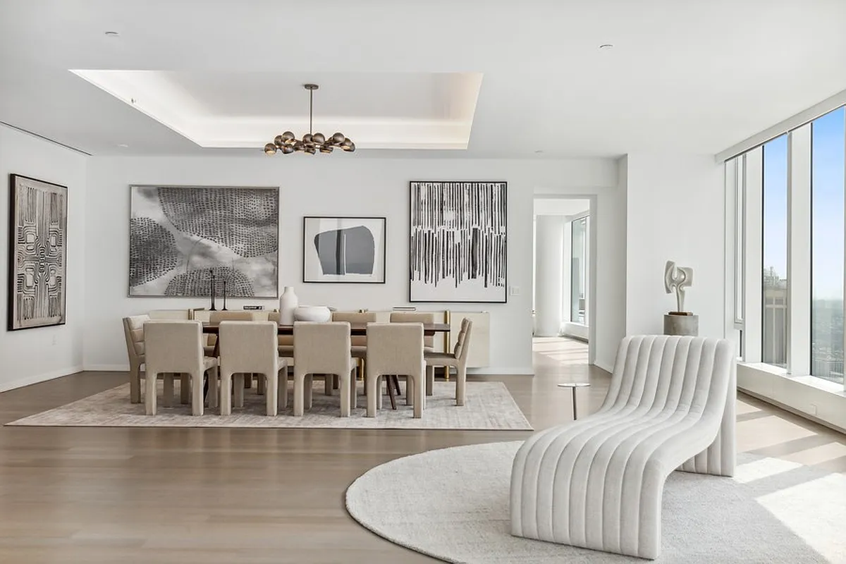 50 West St. Livingroom staged by QUADRA