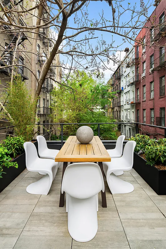 La Botanica Outdoor staged by QUADRA