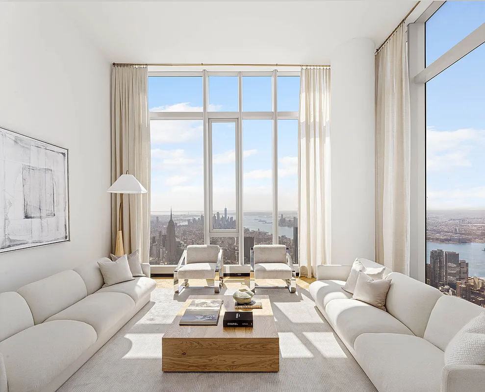217 w 57th St. Living Room