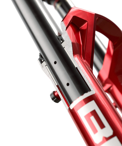 Horquilla RockShox BoXXer Ultimate RC2 D1 29 Boost 200mm Negra