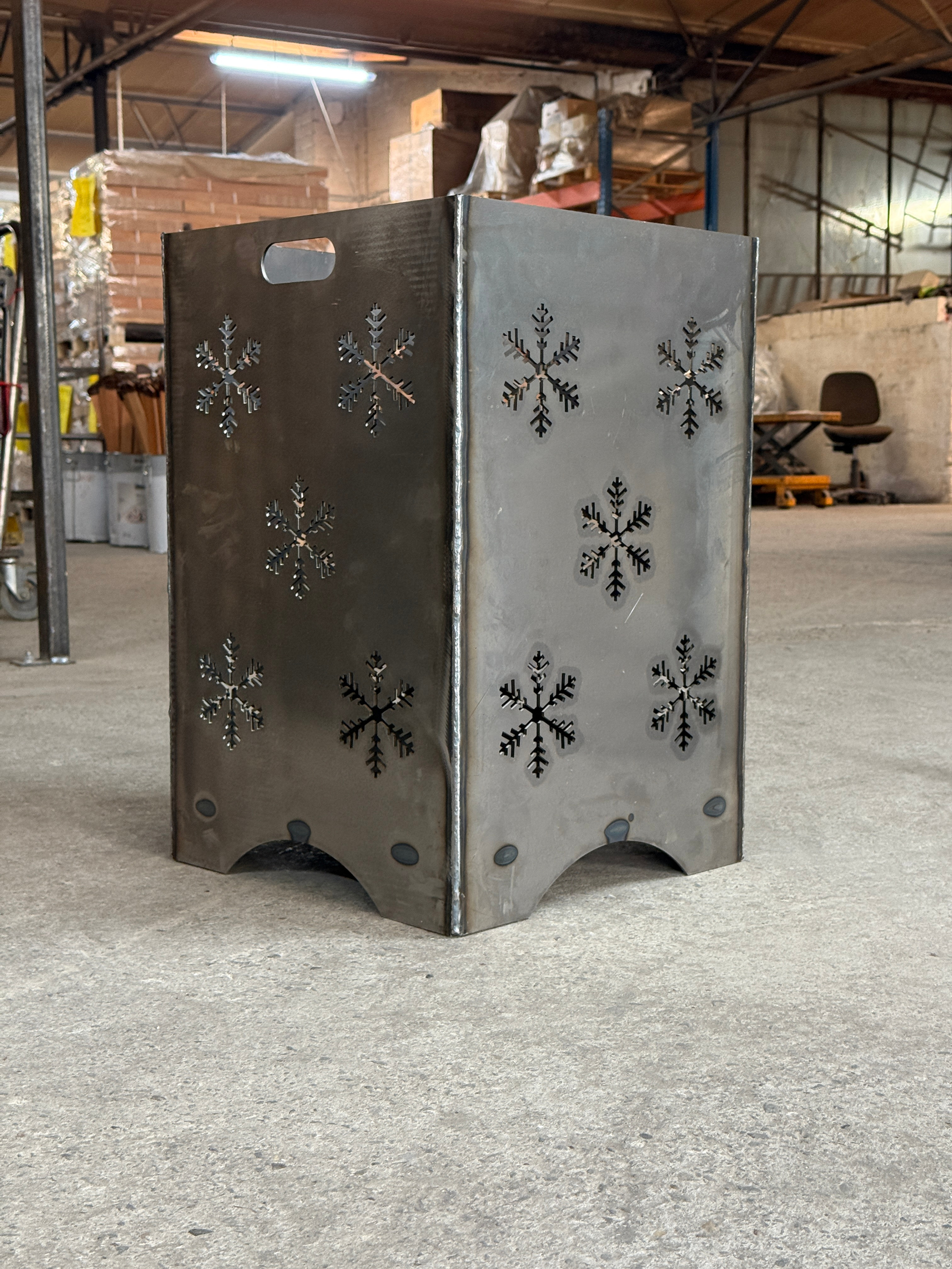 Outdoor-Feuerkorb (mittel) Schnee 90 x 40 x 40 cm