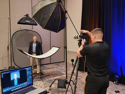 How to Plan a Corporate Headshot Day for Your Team