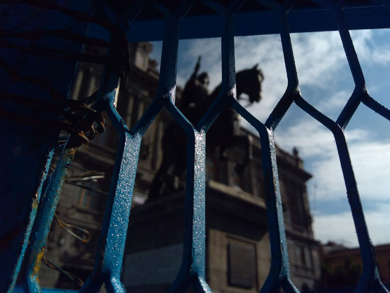 Asfixia Morena a guías de turistas con reglamento discriminatorio