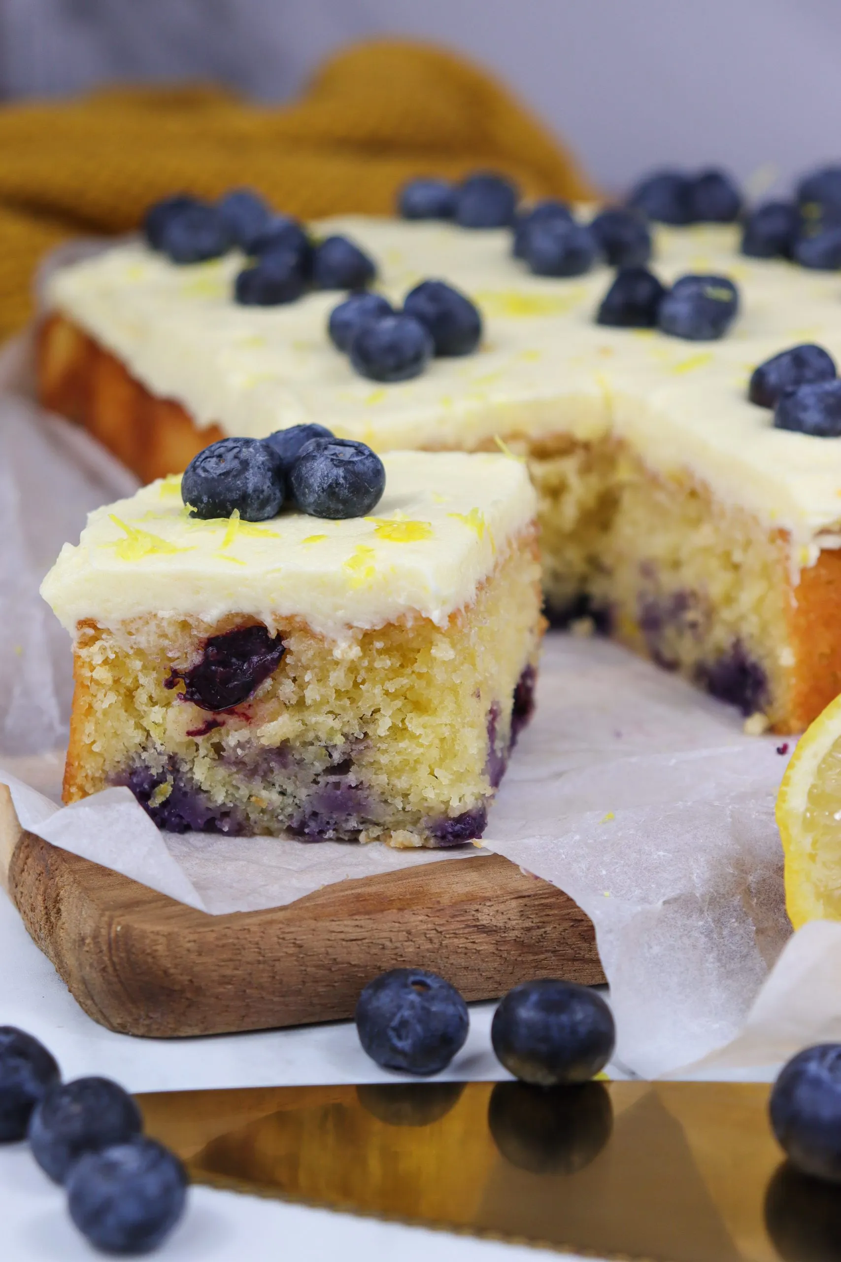 Lemon and Blueberry Traybake