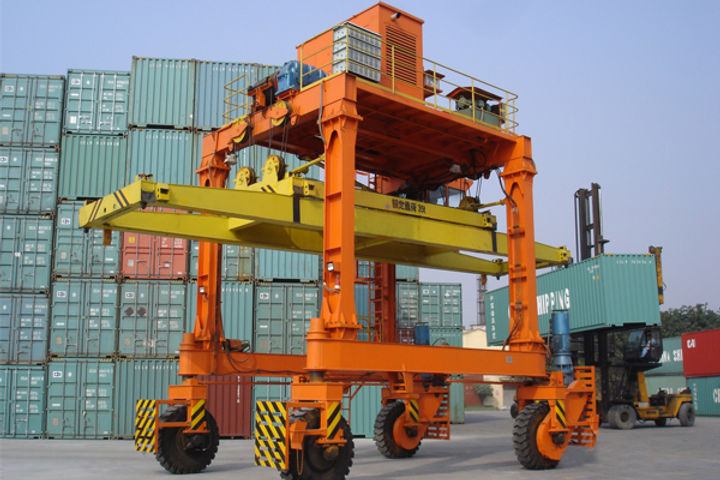 35t-container-straddle-carrier
