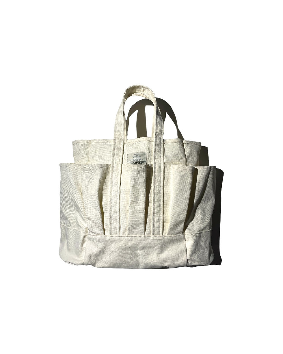 Thumbnail: Utility Vacation Tote Bag - Off White