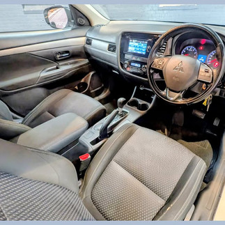 Image of 2016 Mitsubishi Outlander