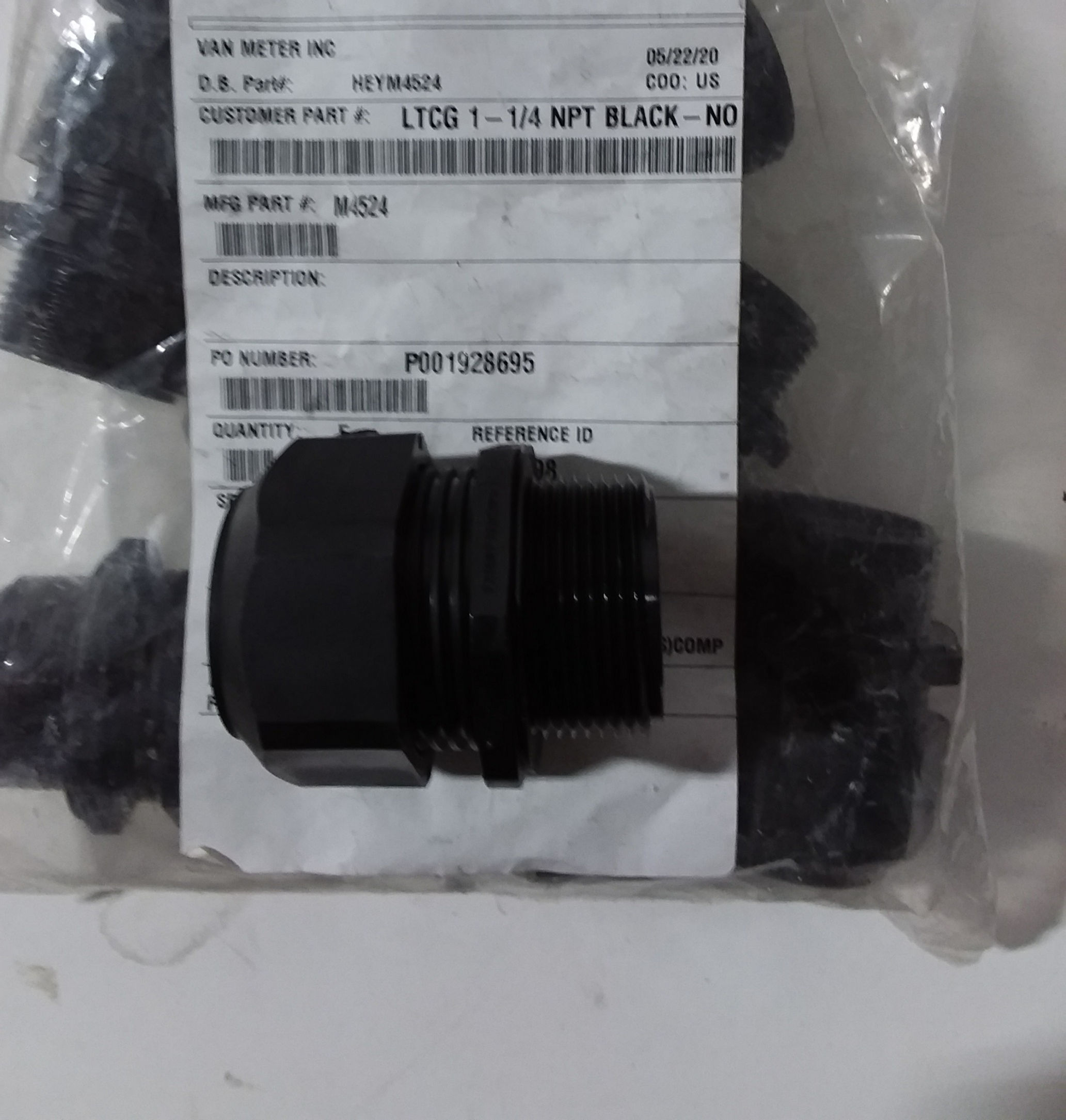 NPT 1-1/4" Strain Relief W/LockNut, Black Liquid Tight Connector,