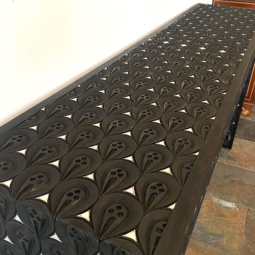 الصورة المصغرة: Modern Hand-Carved Syrian Console