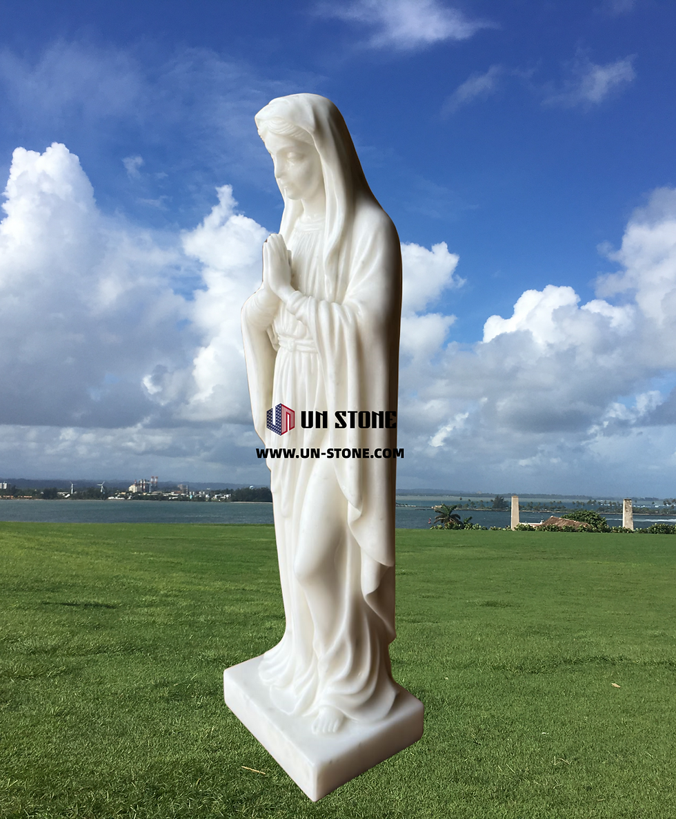 Thumbnail: Praying hand Mary