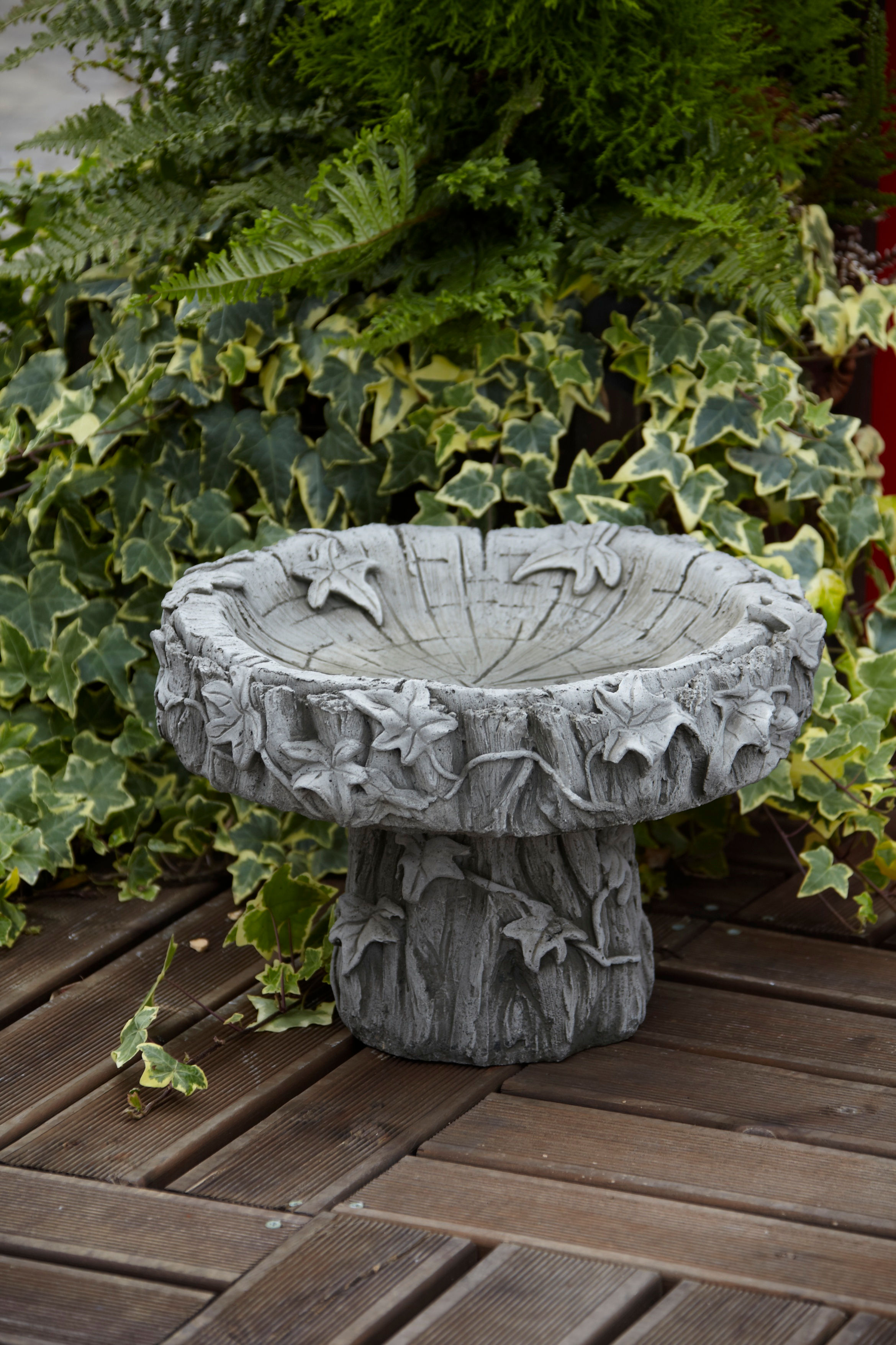 4-100 SMALL IVY BIRD BATH