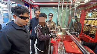 ทำแผนวิ่งราวร้านทอง อ้