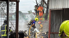 ท้องฟ้าสีฟ้าคราม