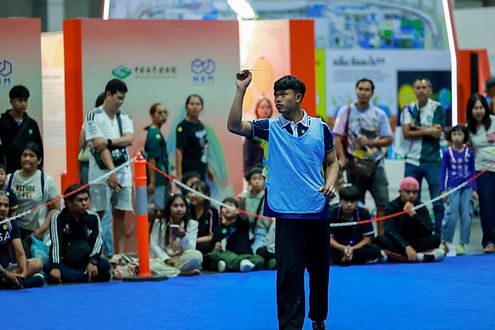 สุดเจ๋ง! นร. “โรงเรียนผักไหมวิทยานุกูล” คว้ารางวัลชนะเลิศการแข่งขันเครื่องบินกระดาษพับ รับสิทธิ์เป็นตัวแทนประเทศไทยชิงแชมป์โลก