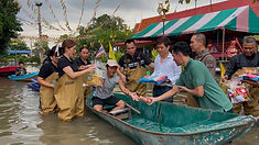 ท้องฟ้าสีฟ้าคราม