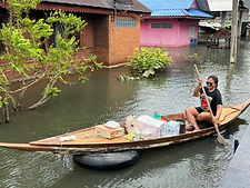 ท้องฟ้าสีฟ้าคราม