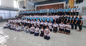 กล่องสีขาว.jpg