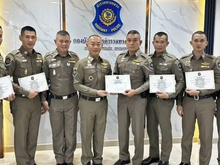 สังคมหมอข่าว : ตำรวจสอบสวนกลาง กองบังคับการตำรวจทางหลวง ขอยกย่องคนทำงานตัวจริง !!