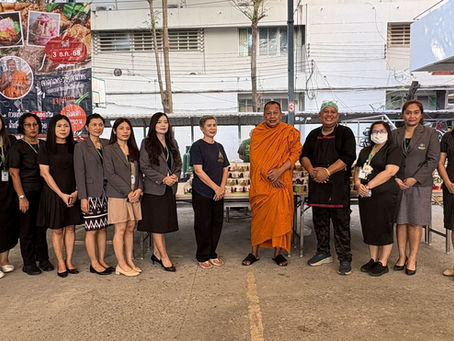 สังคมหมอข่าว : “เจ้าคุณแจ้” ตั้งโรงทาน แจก 1,600 ชุด แก่บุคลากร รพ.สมุทรปราการ