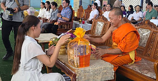 'ดร.ละมูล' นำพลังศรัทธาทอดผ้าป่าเพื่อการศึกษา ระดมทุนพัฒนาอาคารเรียน ยกระดับคุณภาพการศึกษา