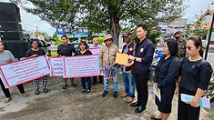 ท้องฟ้าสีฟ้าคราม