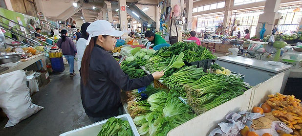 กล่องสีขาว.jpg