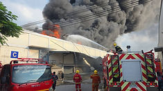 ท้องฟ้าสีฟ้าคราม