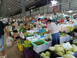 น้ำท่วมระยองพ่นพิษ !! ทำผักสดแพงเท่าตัว แม่ค้าโอดหาซื้อยาก มะเขือพุ่ง 10 โล 500 บาท