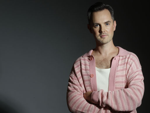 Fredrik Norlindh Unveils His Cinematic Vision on the Ambitious Debut 'Contrasting Notes'