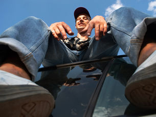 WINSTON ViSTA Captivates with Ethereal New Single 'MILKY WAY SKYLINE'