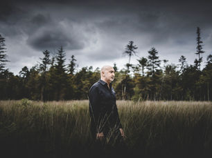 mokroïé Explores Life’s Unanswered Questions on Immersive New EP ‘Unanswered’