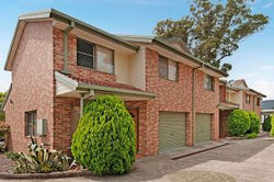 1/3-5 Henry Kendall St, West Gosford