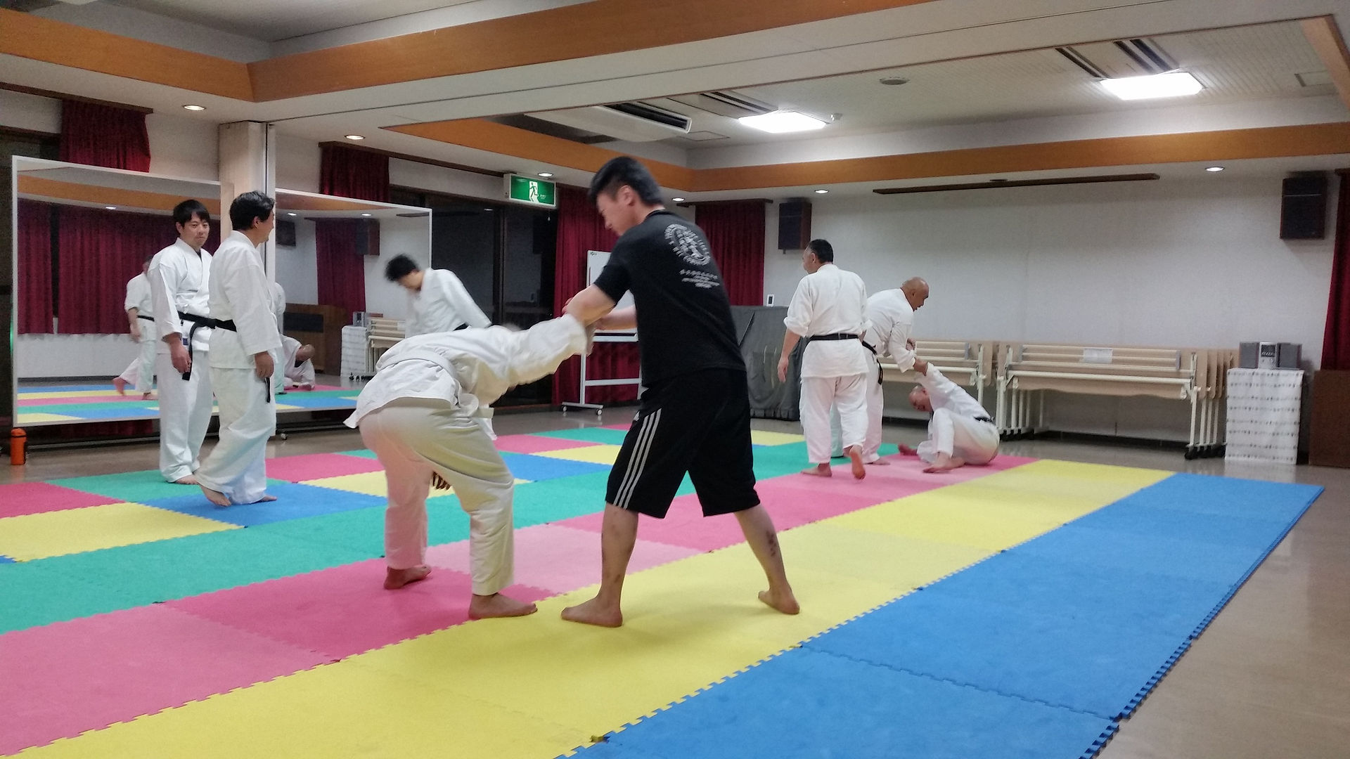 袖捕り