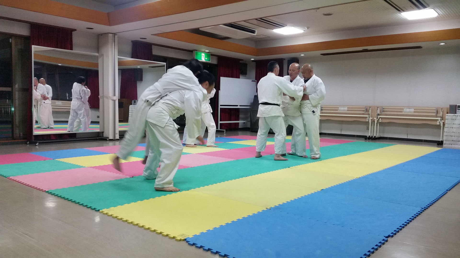 後攻捕り