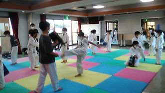 5/19奈良 軸と丹田と抜き合気