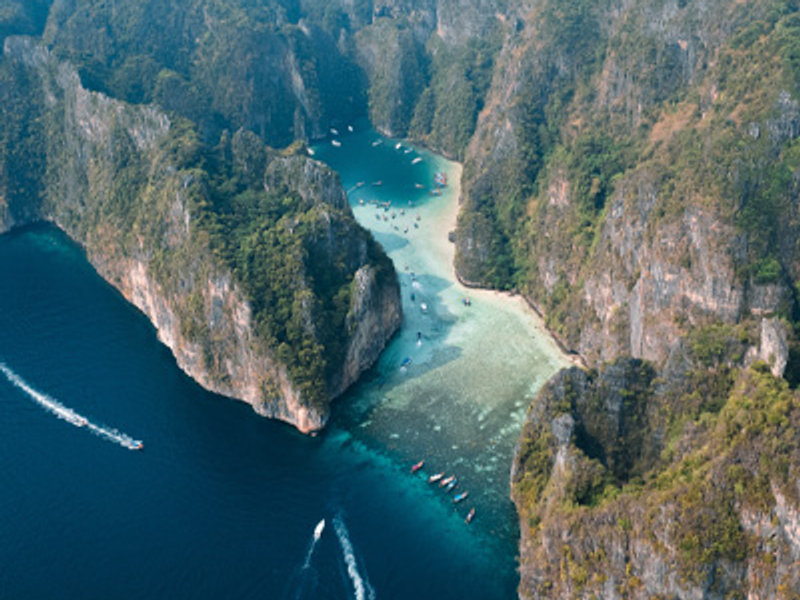 Maya Bay & Phi Phi Islands Tour
