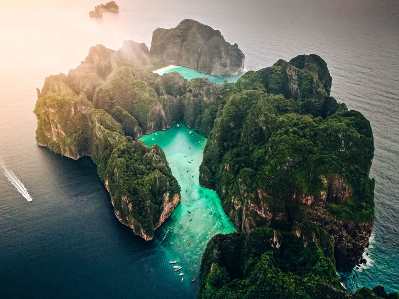 Maya Bay & Phi Phi Islands Tour