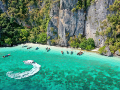 Maya Bay & Phi Phi Islands Tour