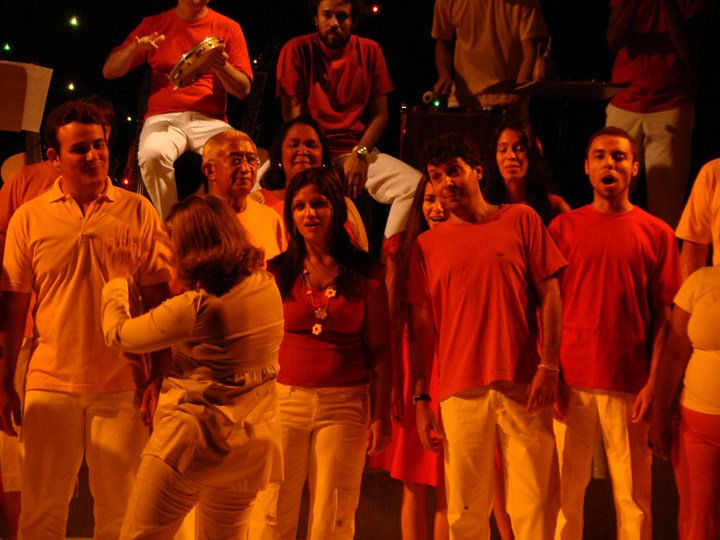 concerto-de-30-anos-do-coral-ufmt---08-de-dez-2010_5632431314_o_34784855693_o
