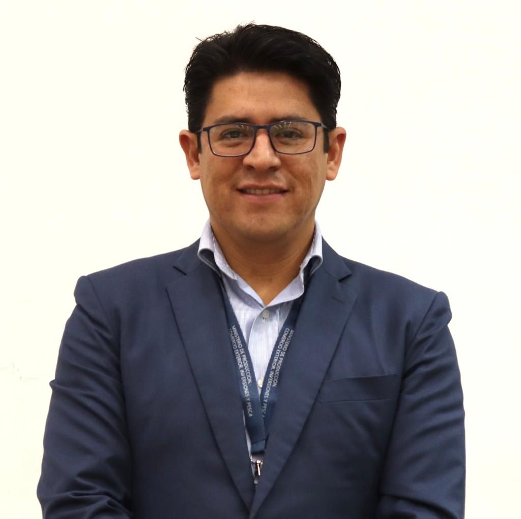 Alexander Vinueza.jpg