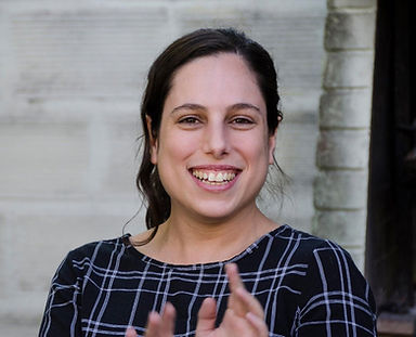 Bio Cynthia - Cut.jpg